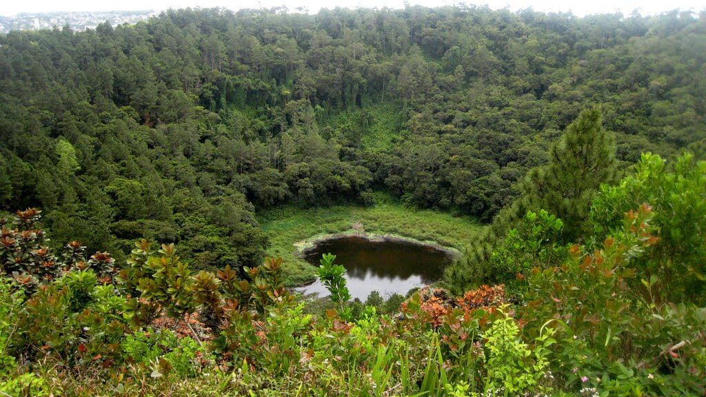 trou aux cerfs-Mauritius travel