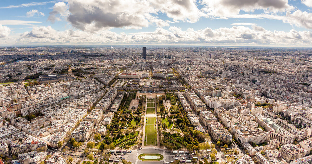Eiffel Tower_Visit Paris